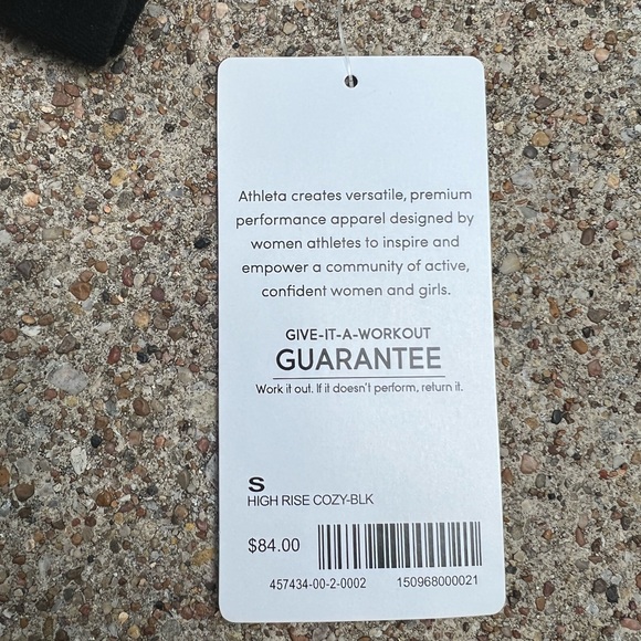 NWT Athlete High Rise Black Cozy Velvety Skinny Pants- Size Small - Picture 2 of 2